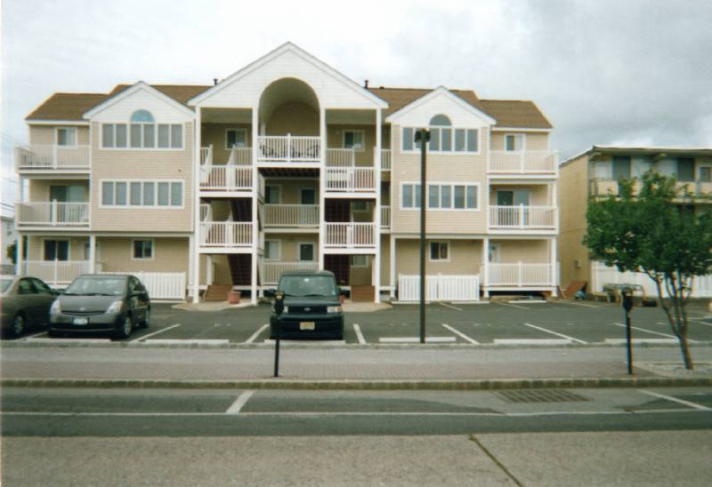 Seaside Heights Newly Renovated Summer Condo Rental