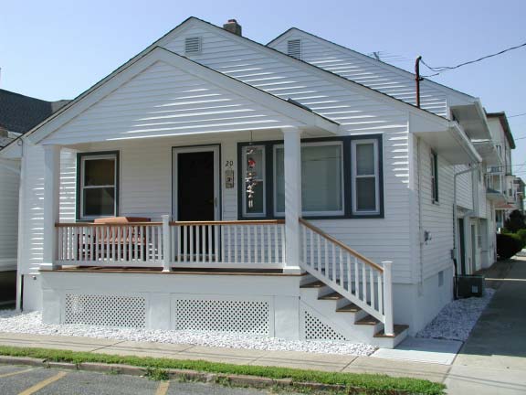 Ocean Grove`s Nicest Rental on Beach Block