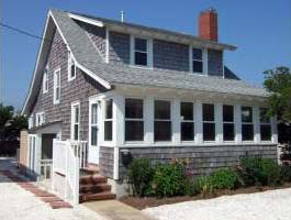 Ship Bottom Oceanblock 3rd house, 3 BR 2 BA, Nantucket Style House