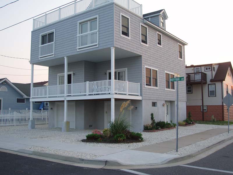 North Wildwood 4 BR House Ocean Front/Beach Block