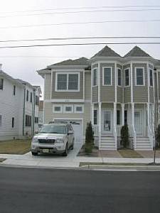 Wildwood Crest Townhouse 1.5 Blocks from Beach, 2400 Sq Ft