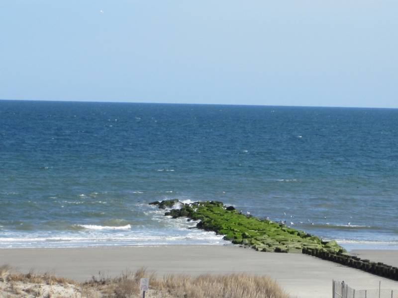 Sea Isle City Beach Front Modern Townhouse, Elevator 4br/4ba Dbl Master Suites