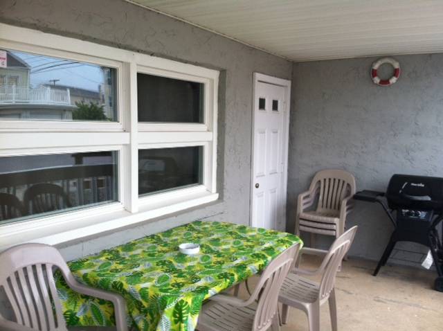 Seaside Park 3 Bedroom Rental 1 Block from Beach
