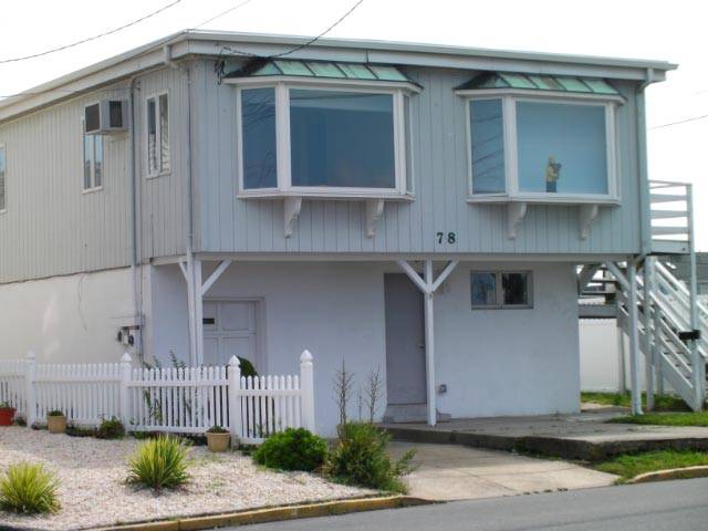Pt Pleasant Family Friendly NJ Shore Beach House - Clean, Near Beach