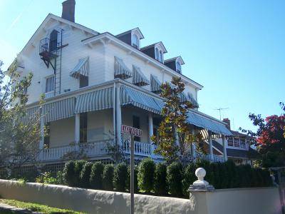 Ocean Grove Historic 1880 Lake House