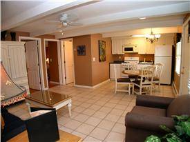 Seaside Heights  1, 2 & 4 Beach Suites with Inground Pool