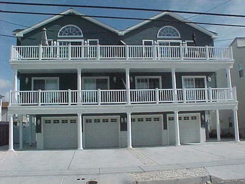 Sea Isle 7 bedroom with Entertainment Area / Bar