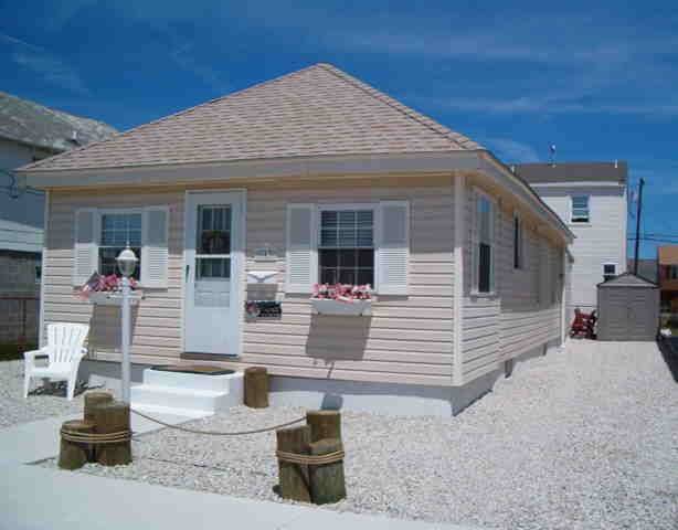 Wildwood Pet Friendly Beach House $1600/$1800 Weekly