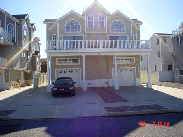 Sea Isle City 4BR Beautiful Luxury Townhouse