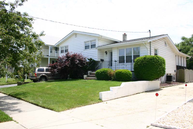 Belmar Summer / Winter Rental, Fabulous Home, One Block to the Beach