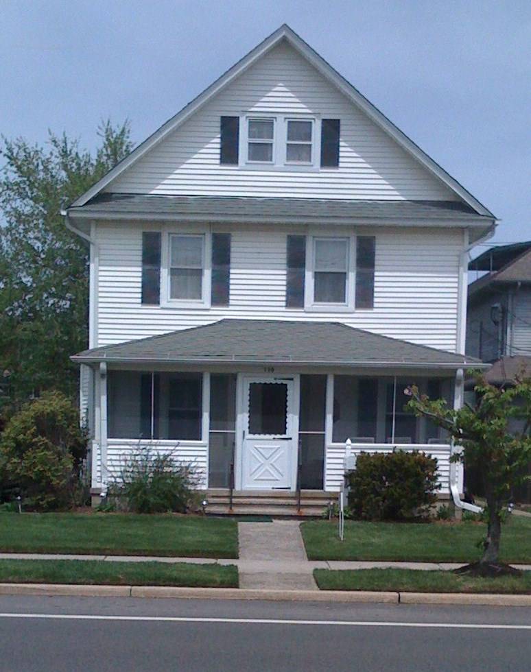 Bay Head Beautiful Classic Home 