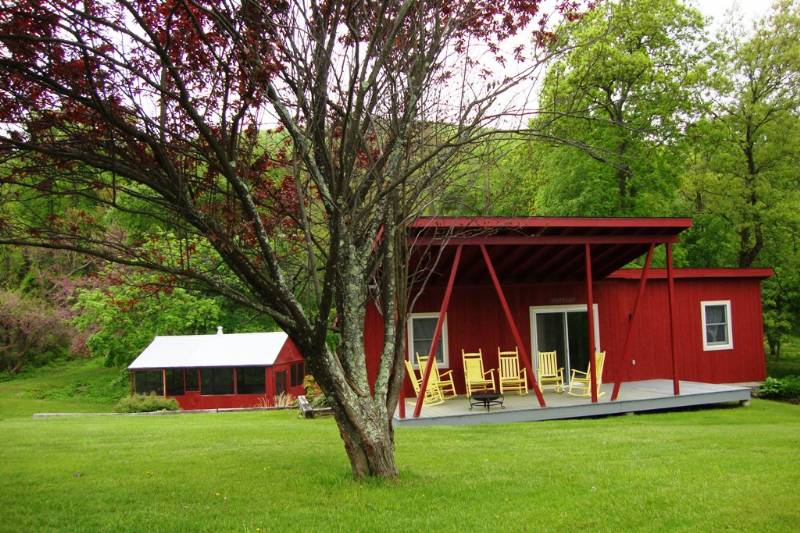 Fishkill Cottage on Estate with Private Lake