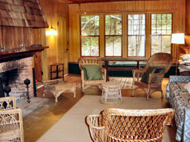 Keene Valley Romantic Getaway Summer Cottage