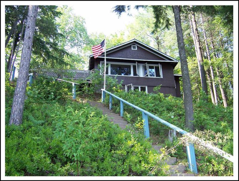 Brantingham Lake House - Snowmobilers Dream