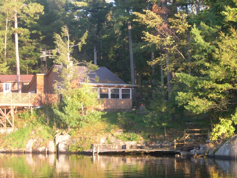 Hermon Private Waterfront Cottage