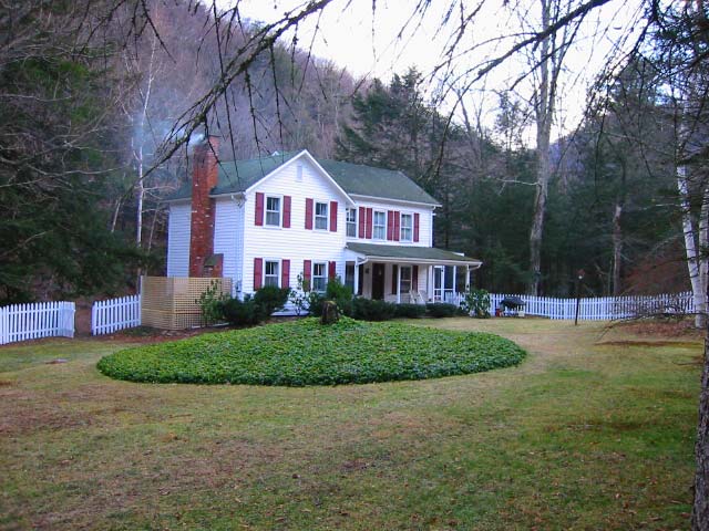 Phoenicia Beautiful 1850s Farmhouse