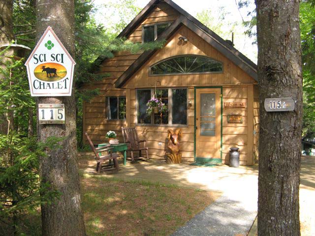 Old Forge Sci Sci Chalet on the Moose River