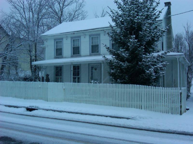 Windham House with Outside Hot Tub