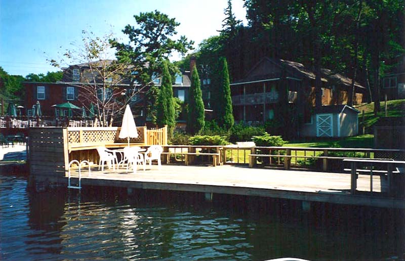 Lake Harmony Lakefront  with Spacious Dock