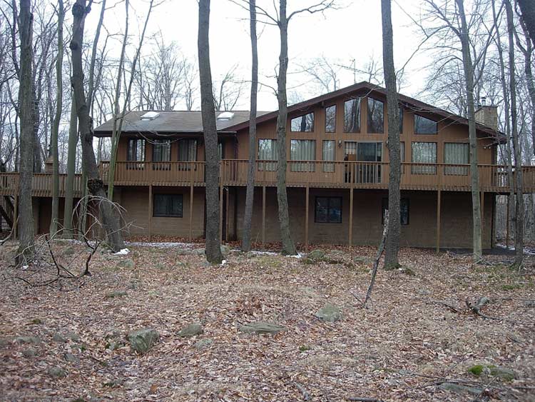 Big 5 Bedroom, 3 Bathroom Home in the Poconos