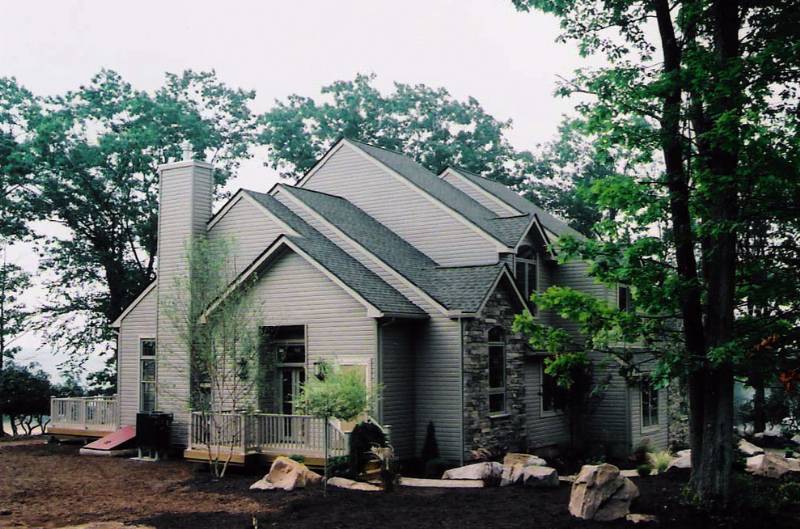 Lake Harmony Luxurious 5BR 3.5BA Home @ Big Boulder Walk to Lake or Slopes