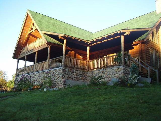 Galilee Luxury Log Cabin