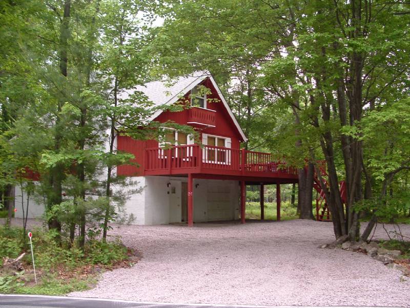 Towamensing Trails Twin Oaks Chalet