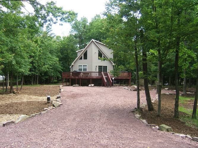 Lake Harmony Mountain Wood Lodge