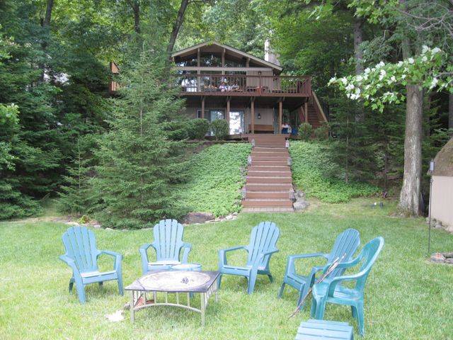 Arrowhead Lakefront Family-Friendly Wood Cabin Fish/Ski/Boating